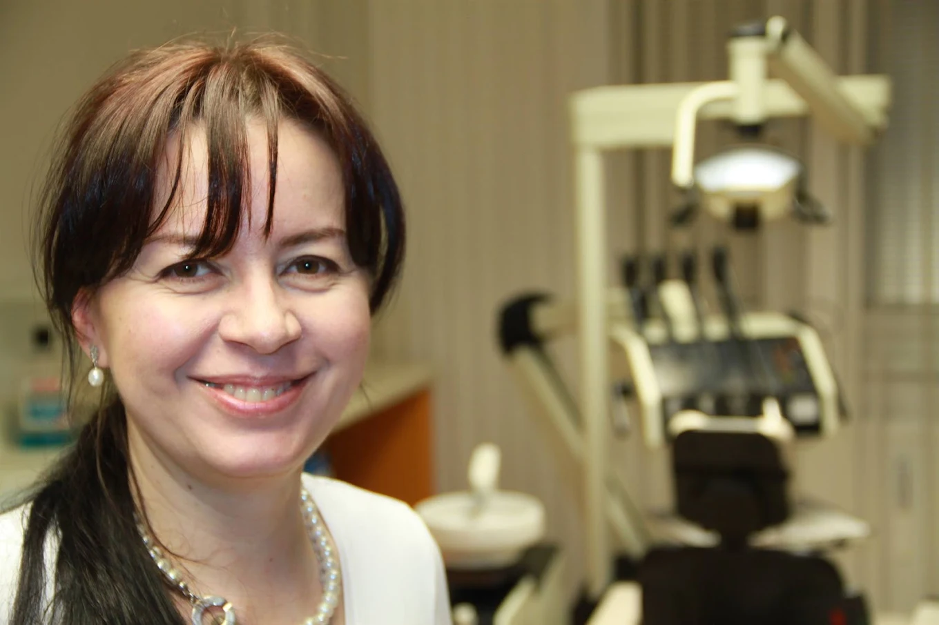 Dr. Roksolana Melesh